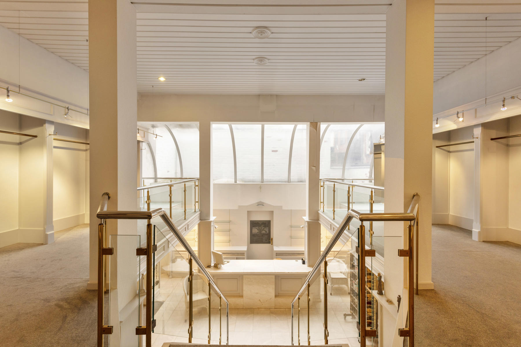 Prachtig (handels)pand met vele mogelijkheden op toplocatie! - foto 5