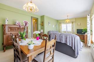 <p><span>Top appartement op een rustige locatie!</span></p><p><span>Dit appartement is gelegen in een residentiële buurt in Destelbergen.</span></p><p><span>Het appartement is gelegen op het gelijkvloers en omvat een inkomhal, een woonkamer, ingerichte keuken en badkamer en 2 slaapkamers.</span></p><p><span>Het appartement is verhuurd. Het gebouw is goed onderhouden, en is in goede staat! Er is individuele verwarming op aardgas, en HR-glas aanwezig.</span></p><p><span>Ook interesse in deze unieke kans? Contacteer ons voor meer informatie en om uw bezoek te plannen.</span></p><p><span>Si in aanvraag; EPC 352, uc 2713940; P-score A; G-score A; </span><span>Bestuursmaatregelen in het maatregelenregister: nee.</span></p><p><span> </span></p><p><span> </span></p>