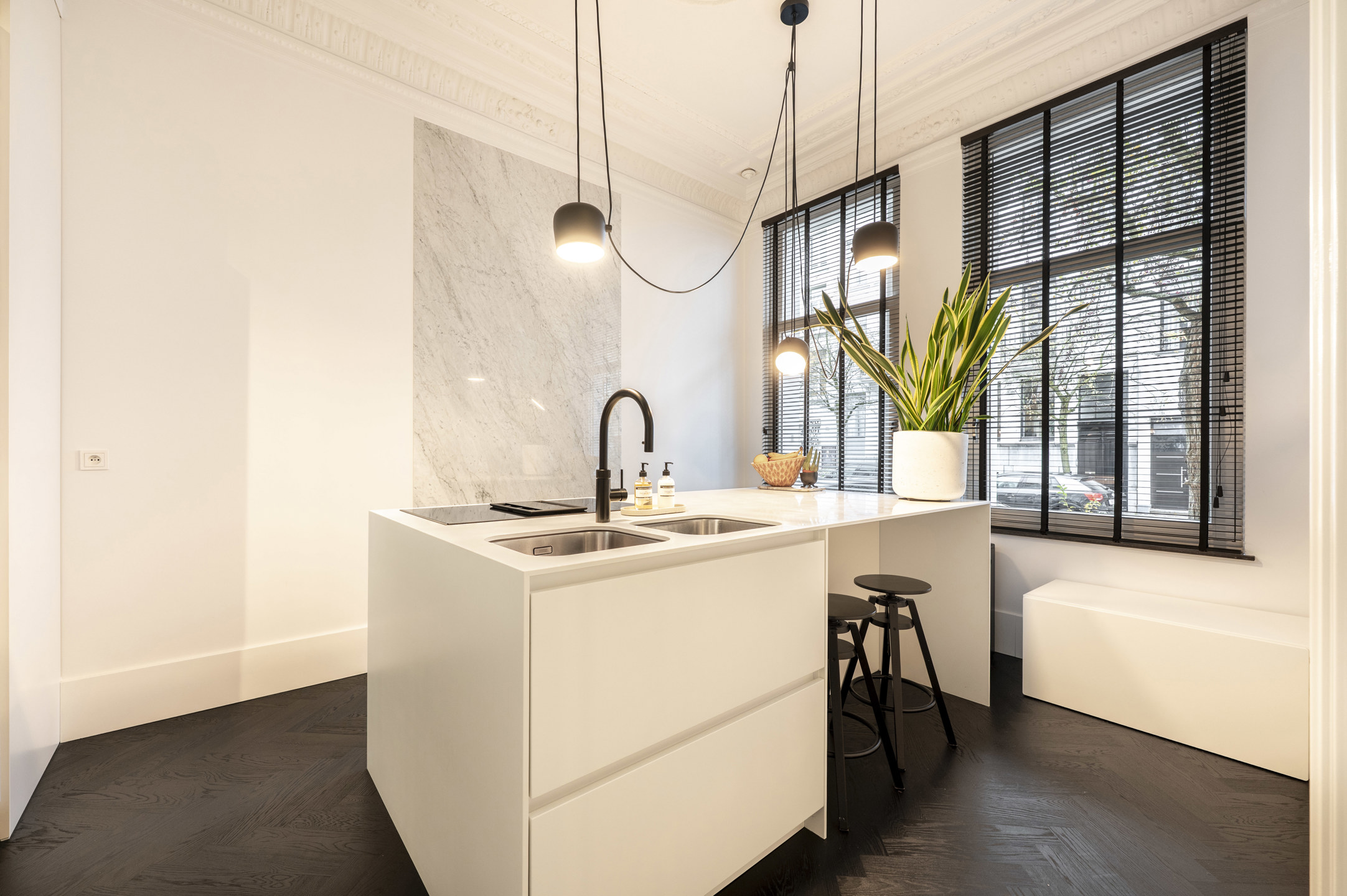 Prachtig gerenoveerd herenhuis met tuin! - foto 5