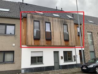 Mol Ginderbuiten: appartement met 3 slpks, living met open keuken, aparte berging, badkamer voorzien van douche en zuidelijk georiënteerd terras...