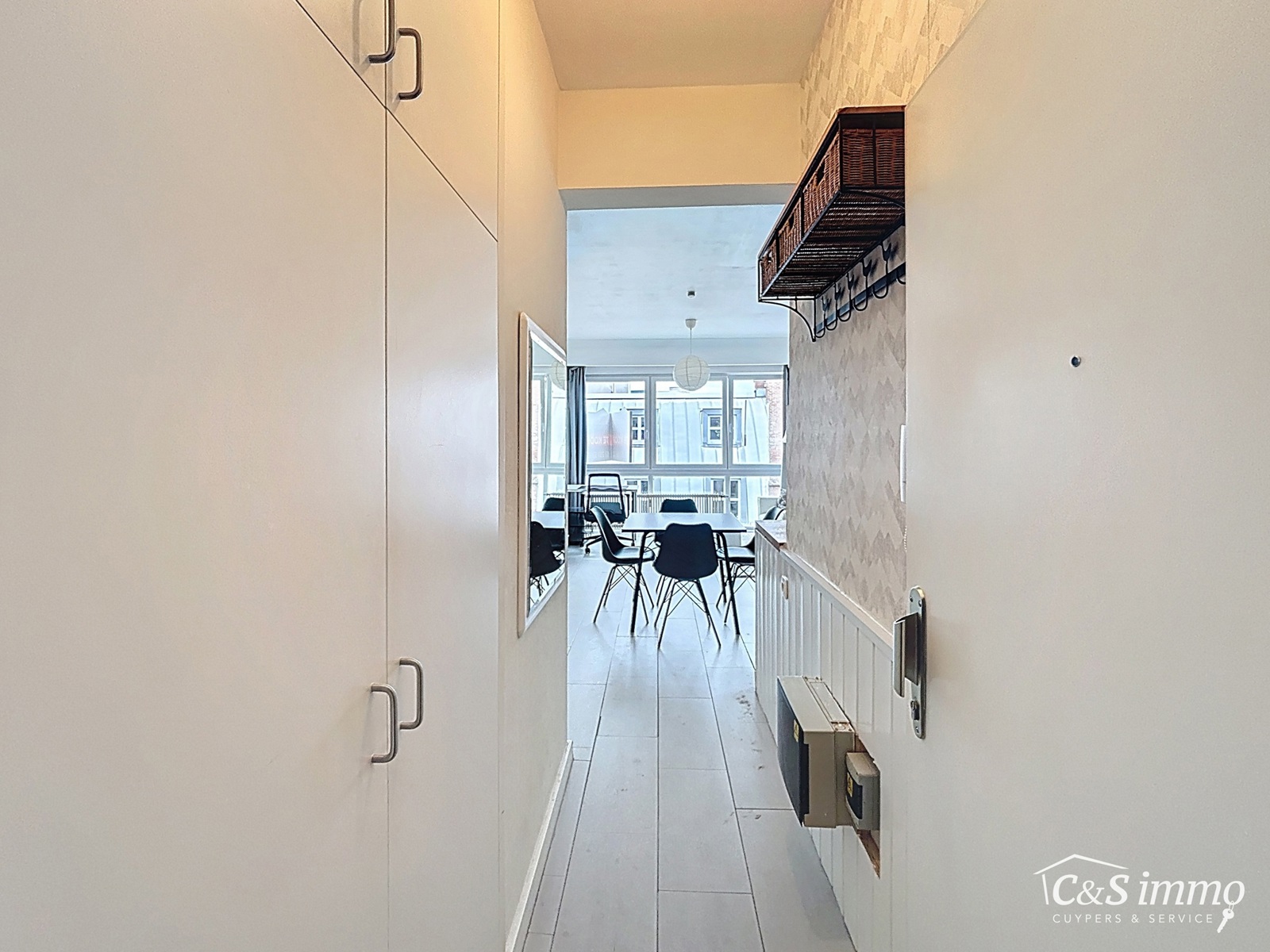 Gemeubelde studio nabij Leopoldplaats - foto 5