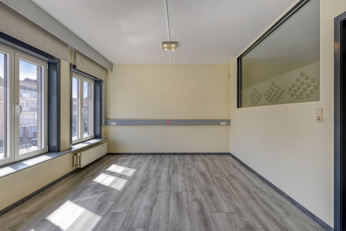 Te koop multifunctioneel appartement (190 m²) - foto 3