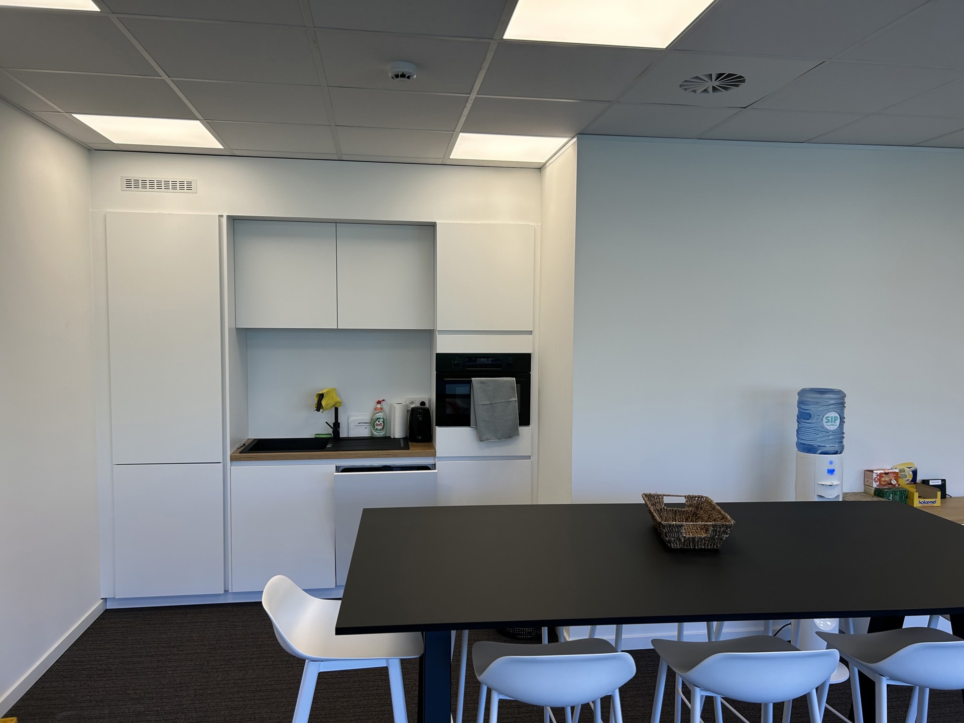 Commercial for rent in Antwerp - photo 3