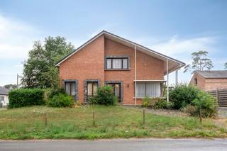 strong>Te Koop in Beringen (Koersel): Open bebouwing met veel potentieel – Maak er jouw droomproject van!Ben je op zoek naar een woning waar je...