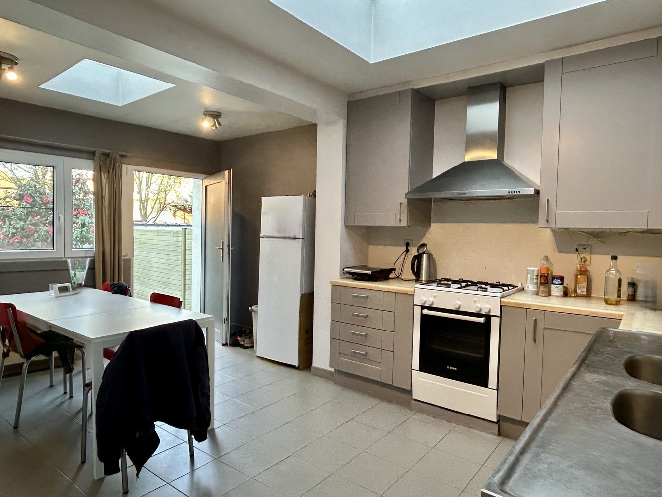 Gezellige rijwoning met prachtige stadstuin en achteruitgang nabij centrum Leuven - foto 5