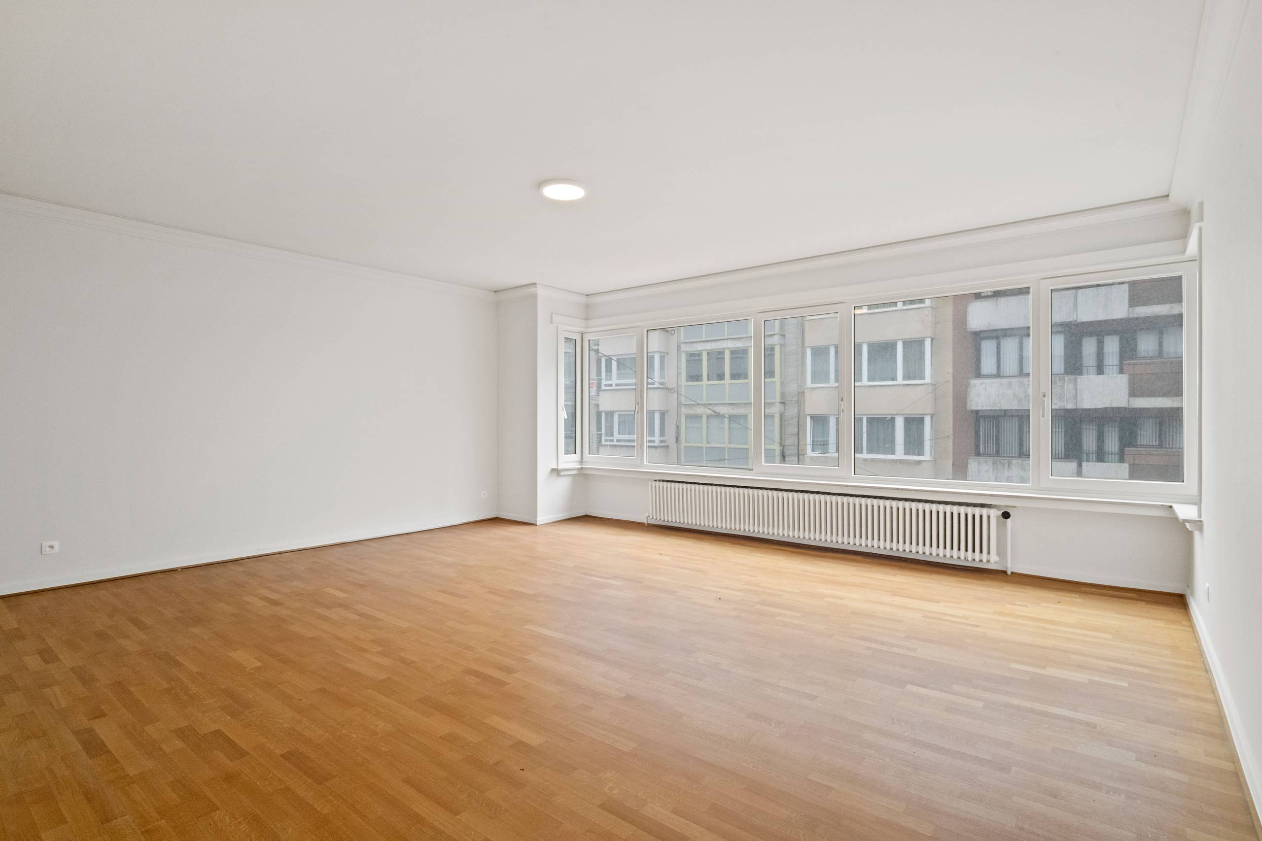 Instapklaar appartement (met garage!) op wandelafstand van strand en centrum Oostende. - foto 3