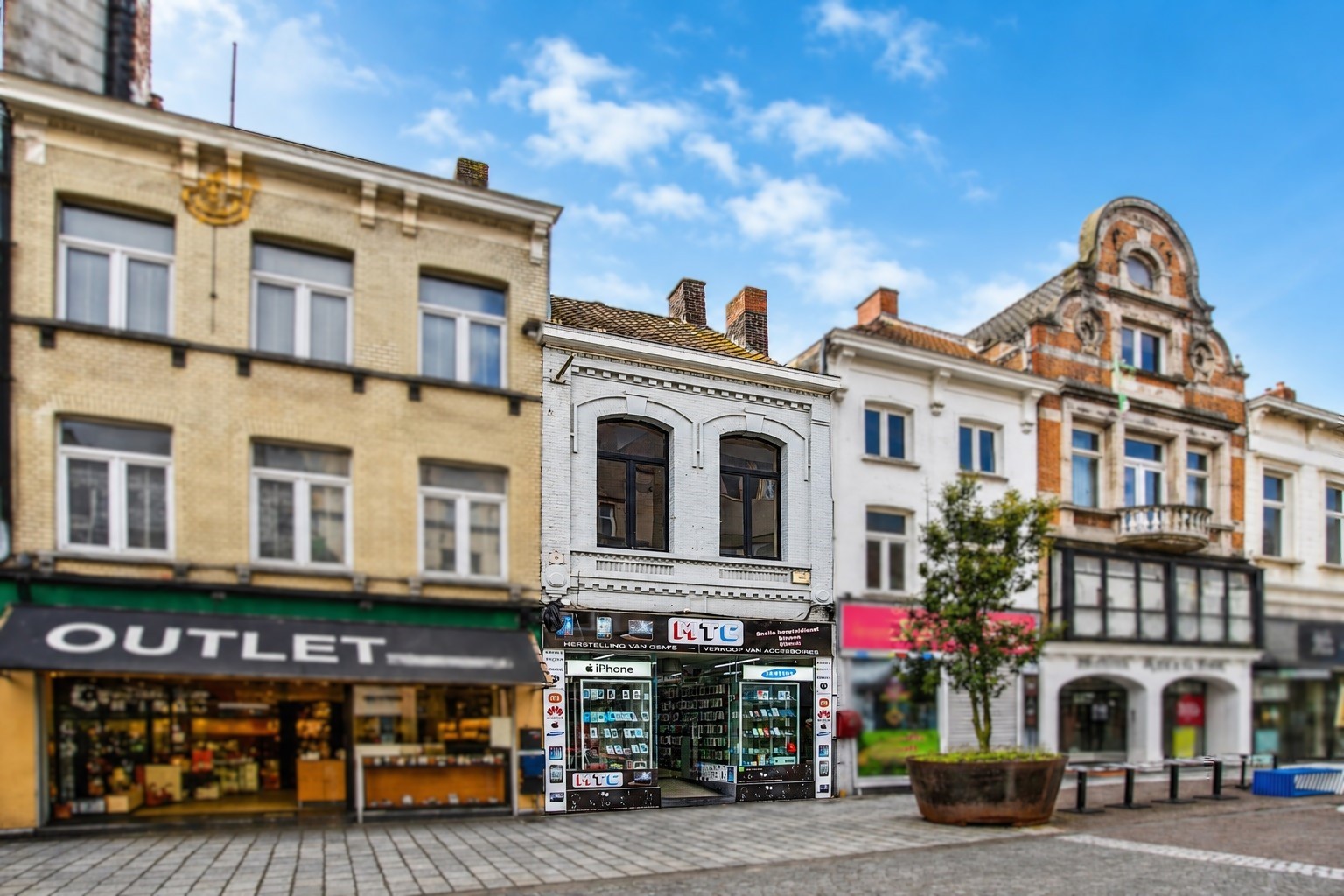 Commercial for sale in Roeselare with 3 bedrooms - photo 2
