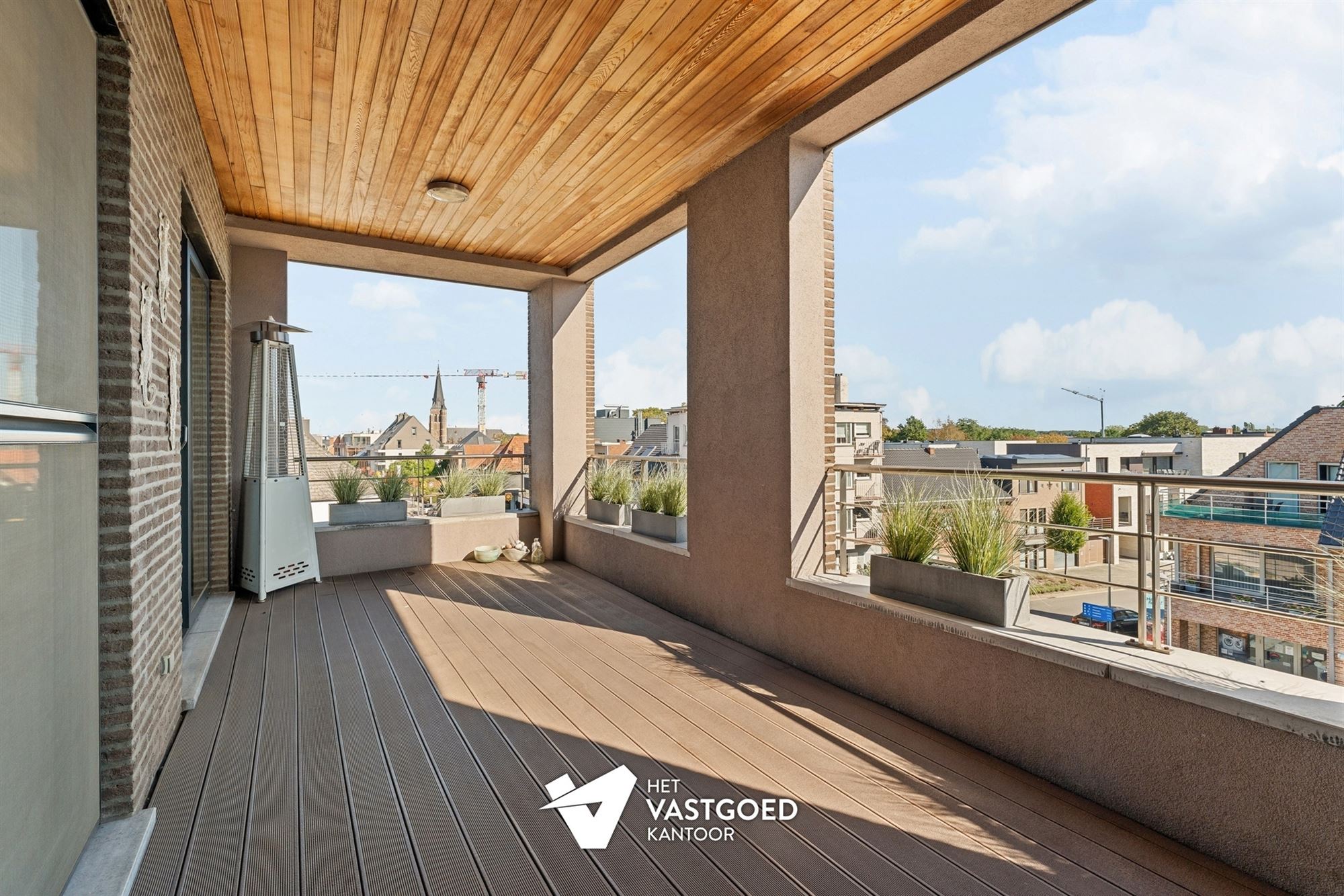 ZEER RUIME PENTHOUSE (340M²) IN UITSTEKENDE STAAT MET 3 TERRASSEN TE TESSENDERLO CENTRUM - foto 5