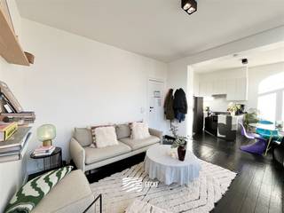 Charmant authentiek appartement met twee slaapkamers in het hartje van Nieuwpoort-StadGelegen op de eerste verdieping in een kleinschalige residentie...