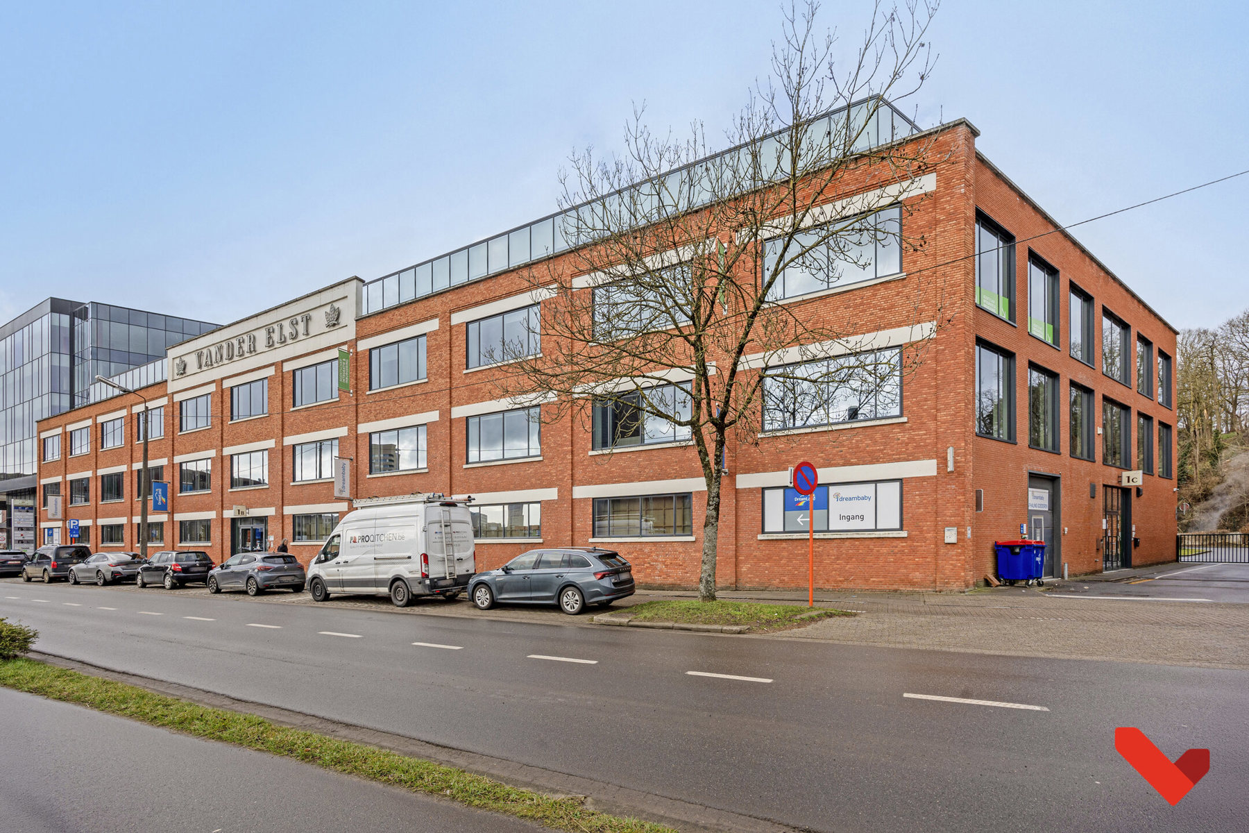 Commercial à louer à Louvain - photo 1