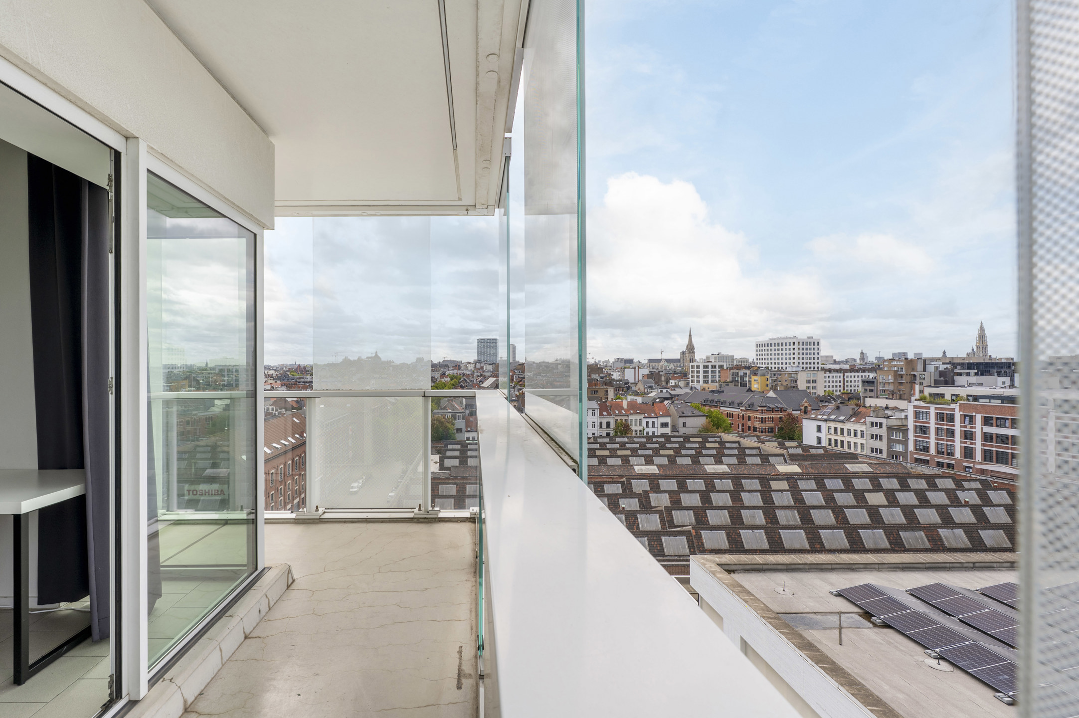 Unieke hoekstudio met ruim terras, verhuurd aan €625 + €95 - foto 2