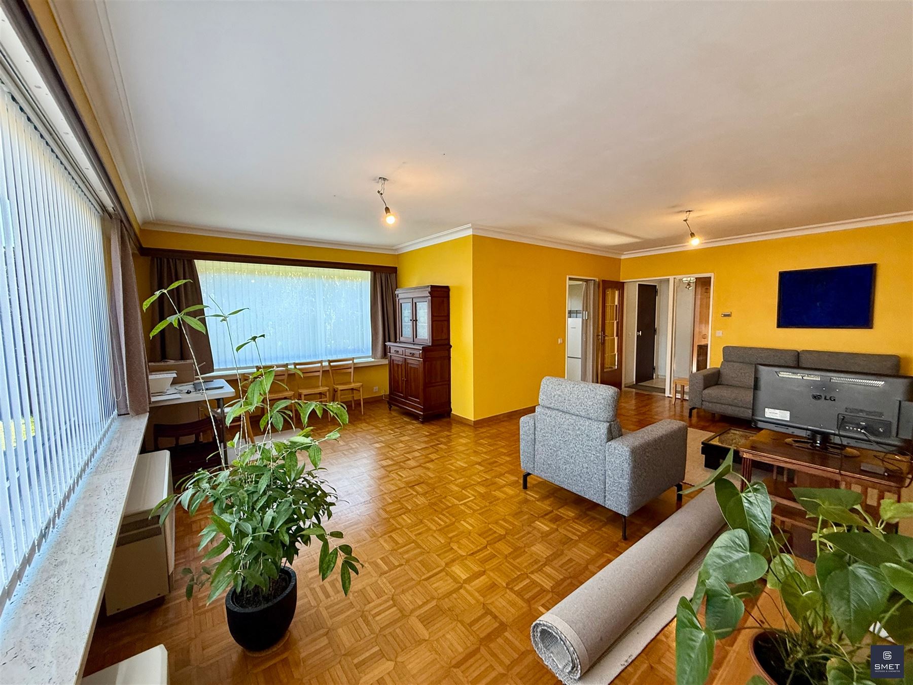 RUSTIG GELEGEN APPT. MET 2 SLPKS EN GARAGE - foto 3