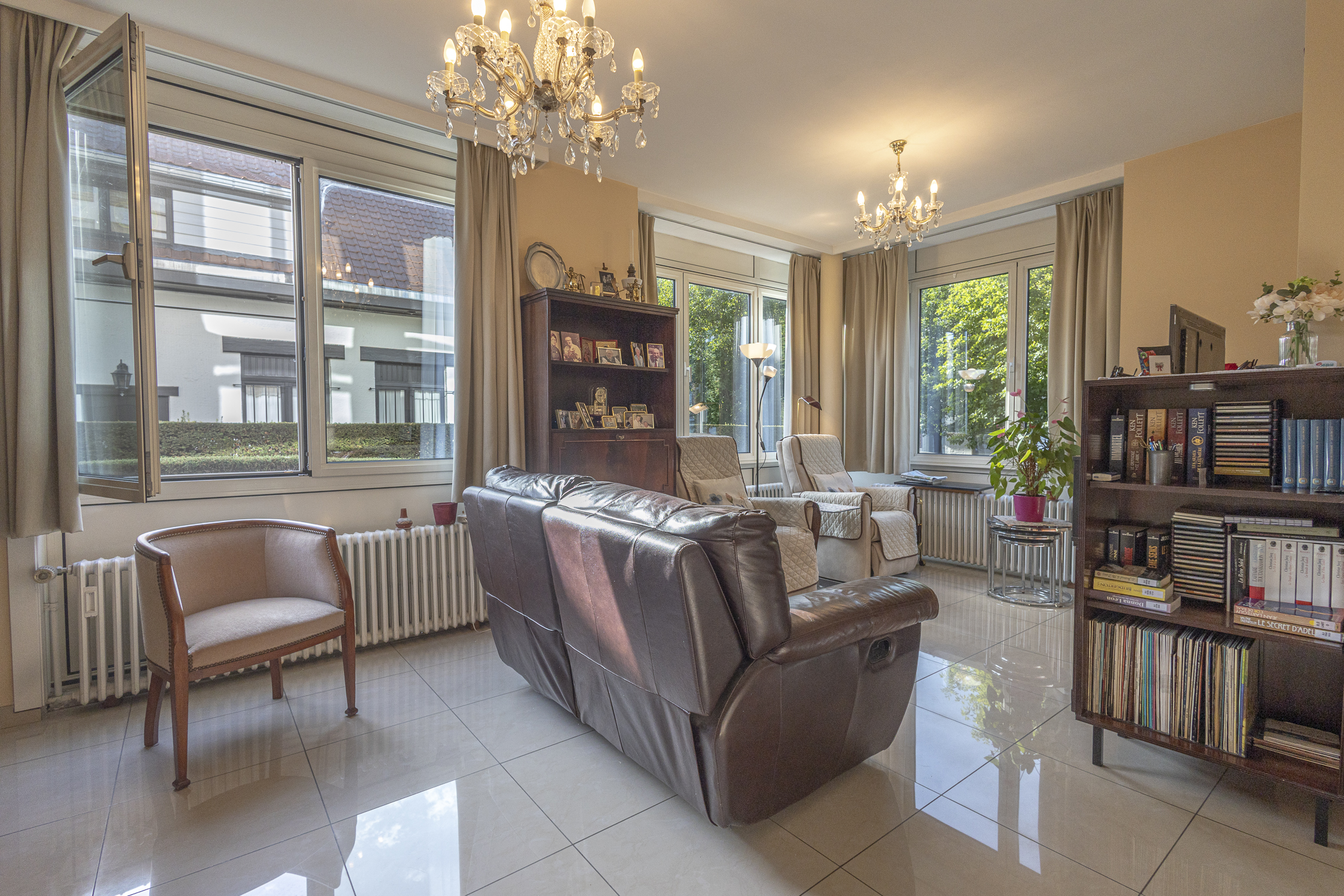 Investment property with 3 apartments in Anderlecht - photo 4