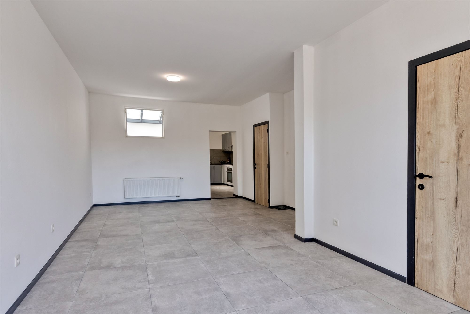 Ruime kangoeroe woning met 5 slk + 2 badk + terras in Lier - foto 4