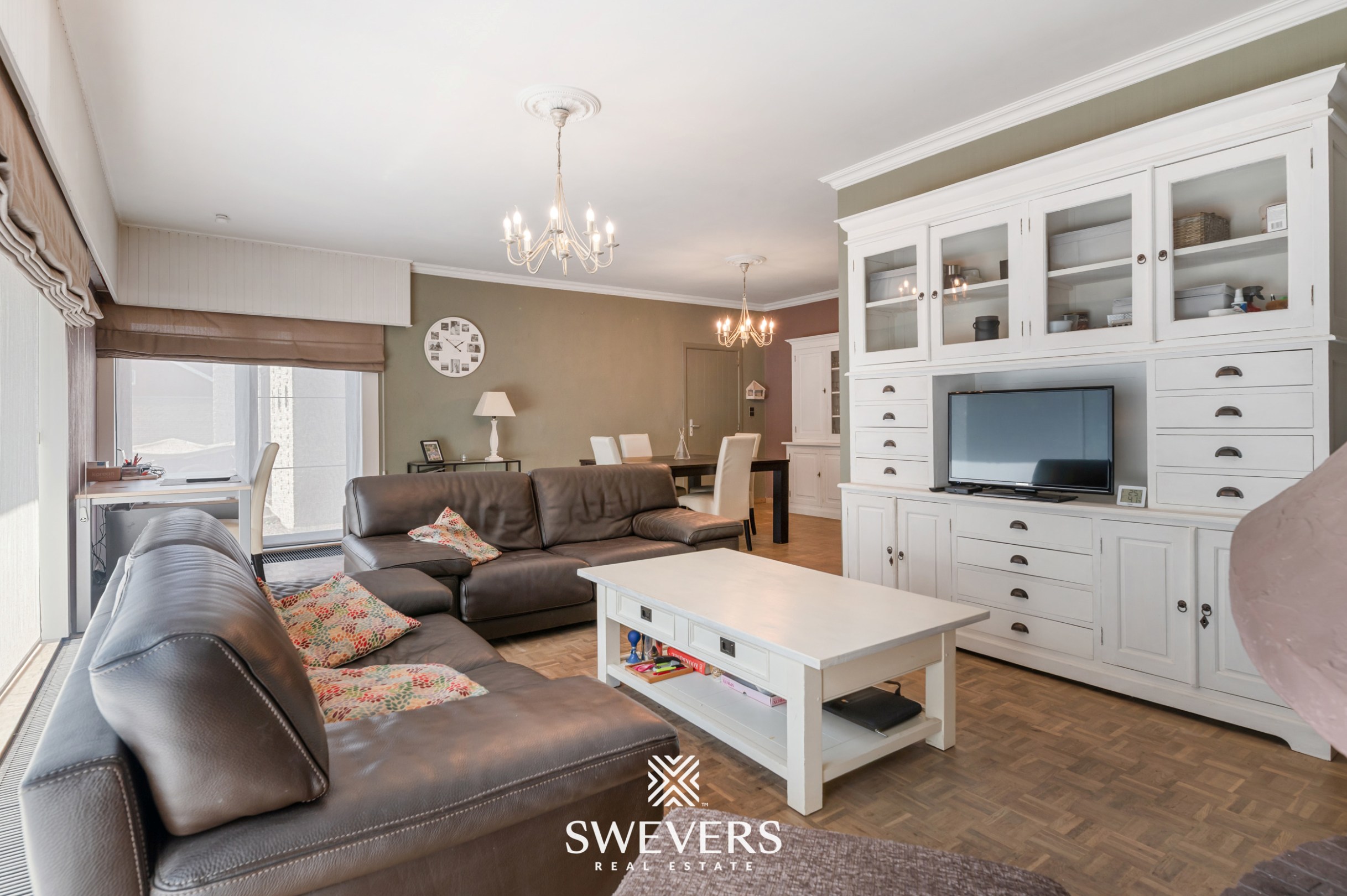 Gerenoveerde woning met 4 slaapkamers op 20a 86ca - foto 4