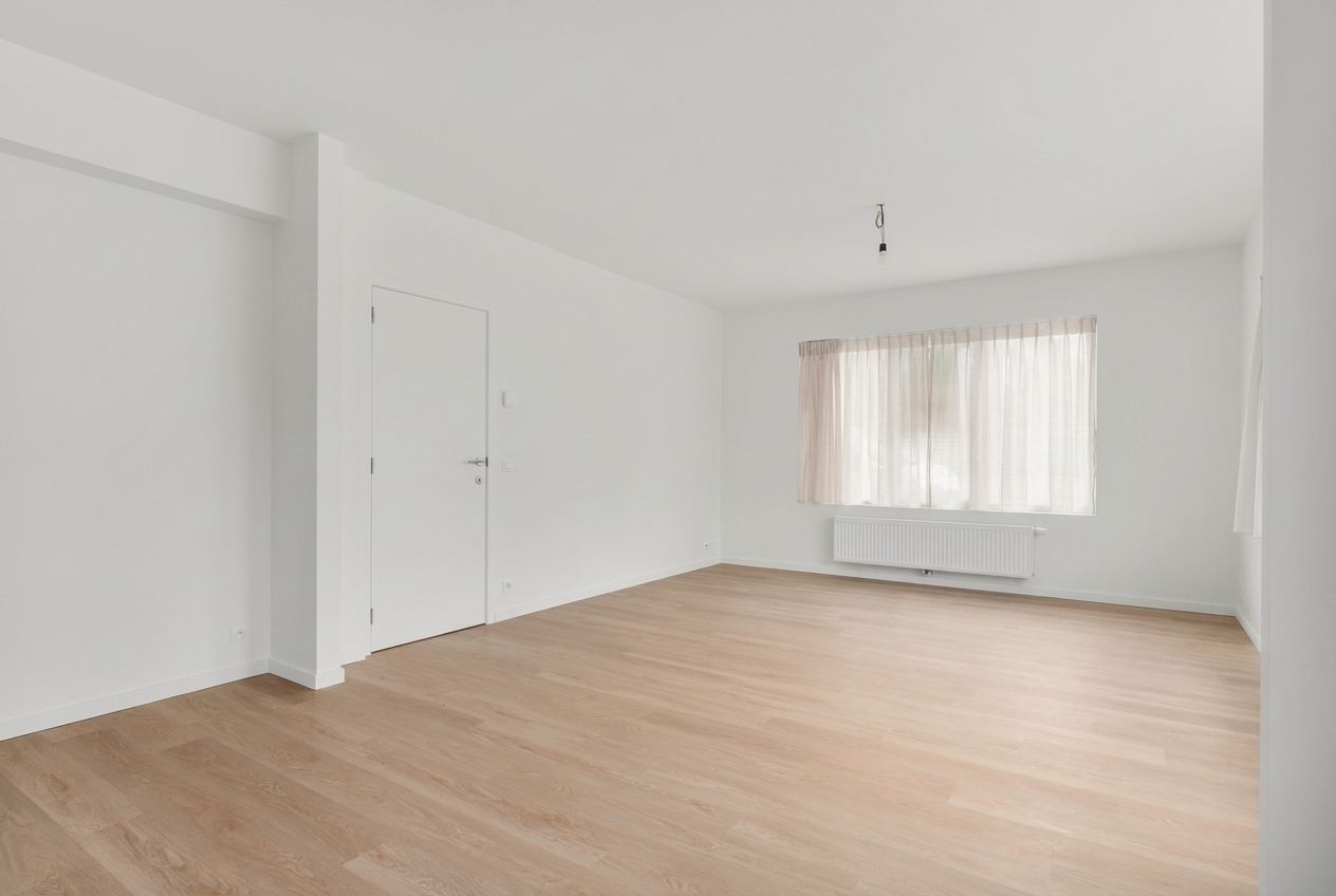 Volledig gerenoveerd gelijkvloers appartement in kleinschalige residentie te Vuurtorenwijk, Oostende. - foto 2