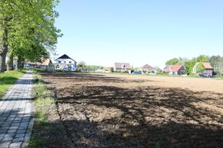 ! ! OFFRE SOUS PLI FERMÉ ! !Ce terrain agricole est proposé via une procédure d’« offre sous pli fermé ». Les offres peuvent être introduites...