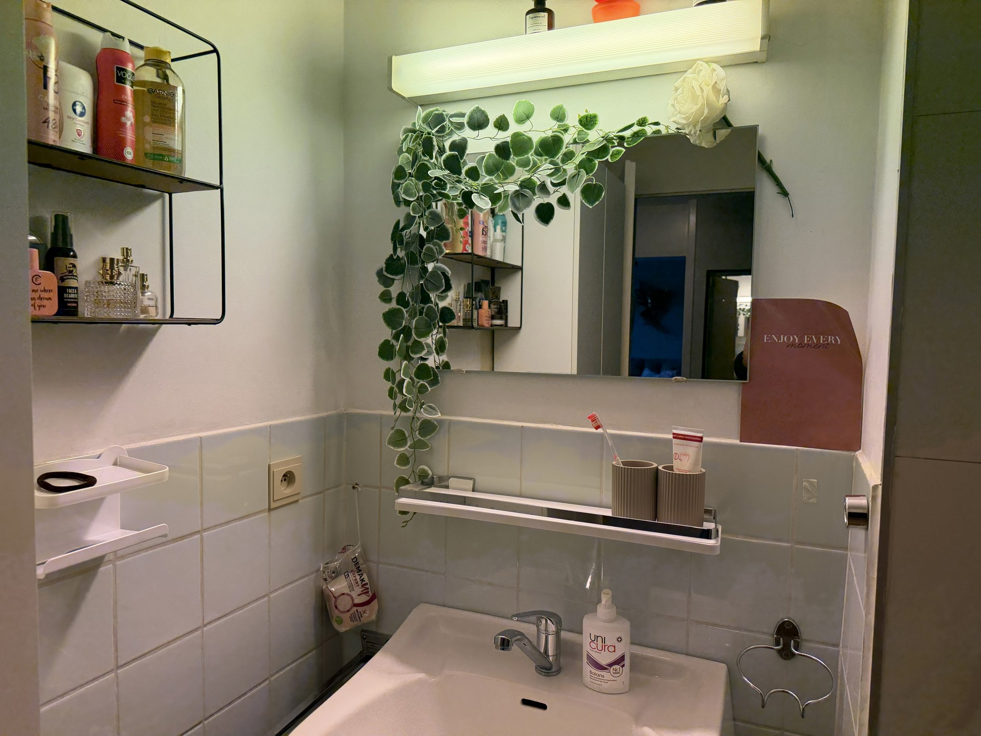 Centraal gelegen appartement met 1 slaapkamer op de 2de verd. met lift - foto 5