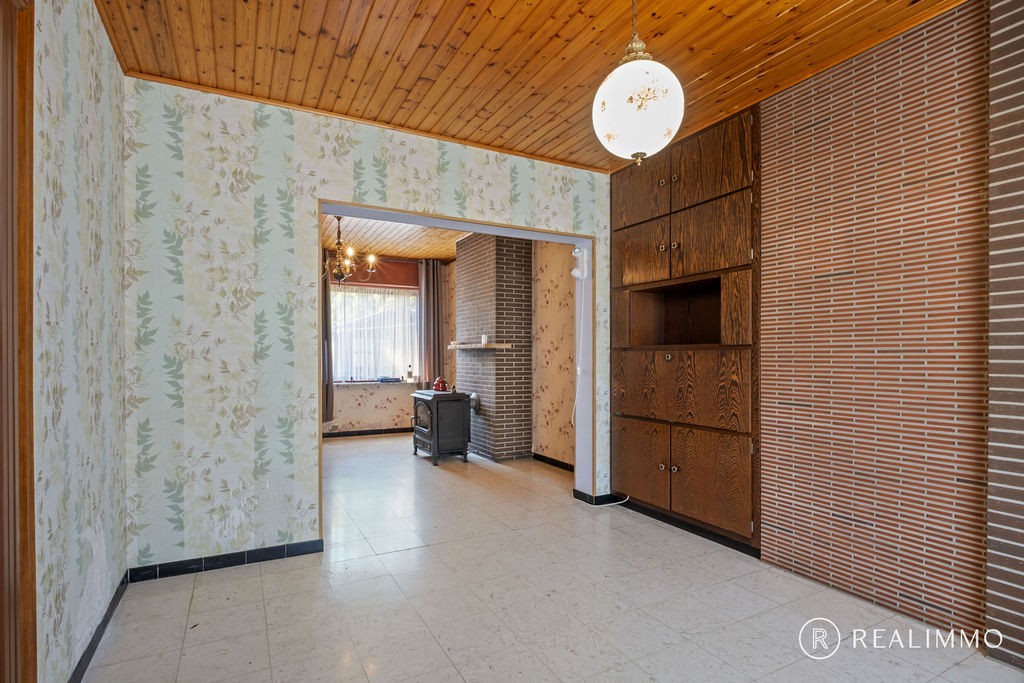 Renovatieproject met uitbreidingsmogelijkheden in rustige straat - photo 5