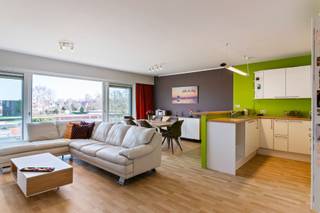 Dit netjes onderhouden appartement is gelegen in een verzorgd gebouw van 2008 en is ook bereikbaar via een lift. Het appartement combineert...