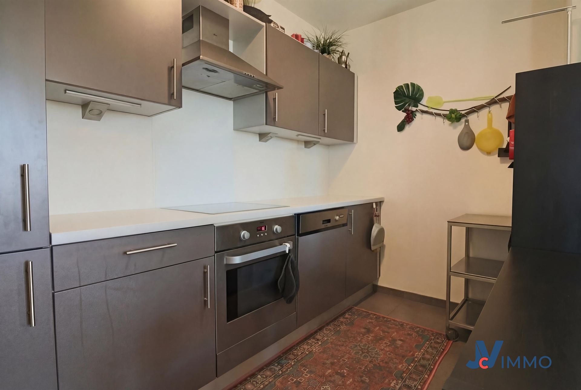 Apartment - photo 4
