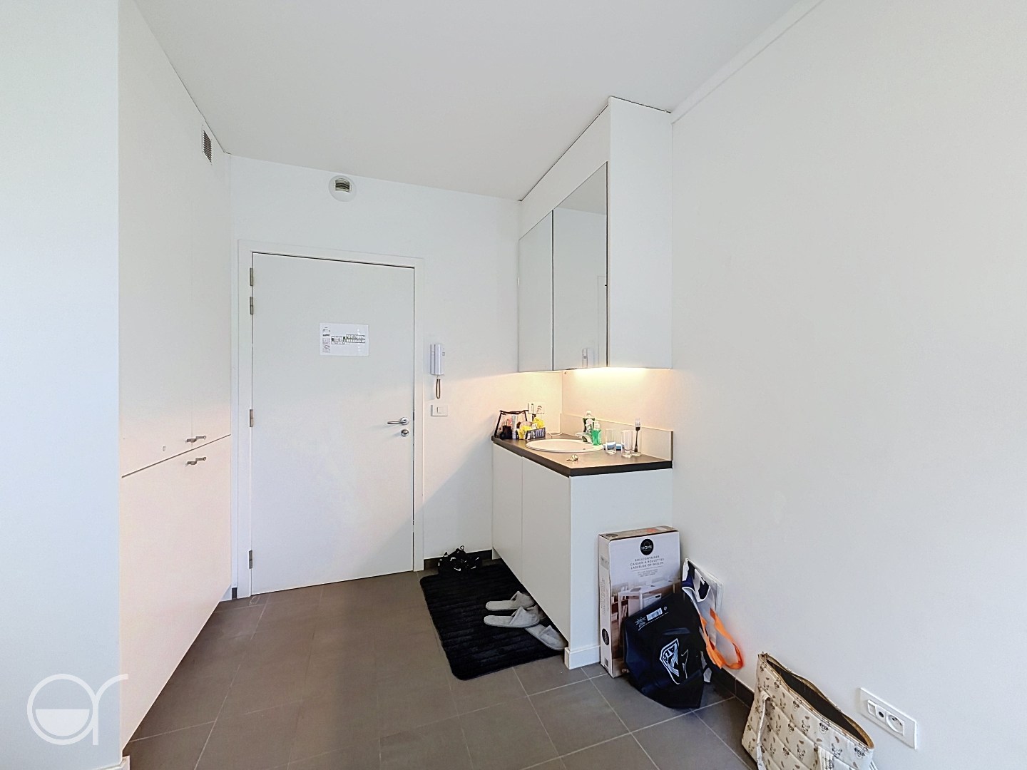 Gelijkvloerse studentenkamer in moderne studentenhuisvesting - foto 2