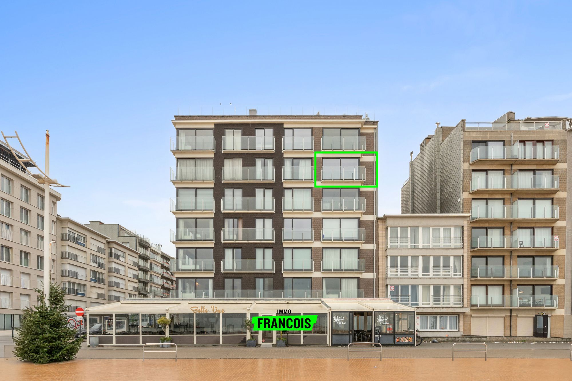 PRACHTIG APPARTEMENT MET FRONTAAL ZEEZICHT te Sint-Idesbald - foto 4