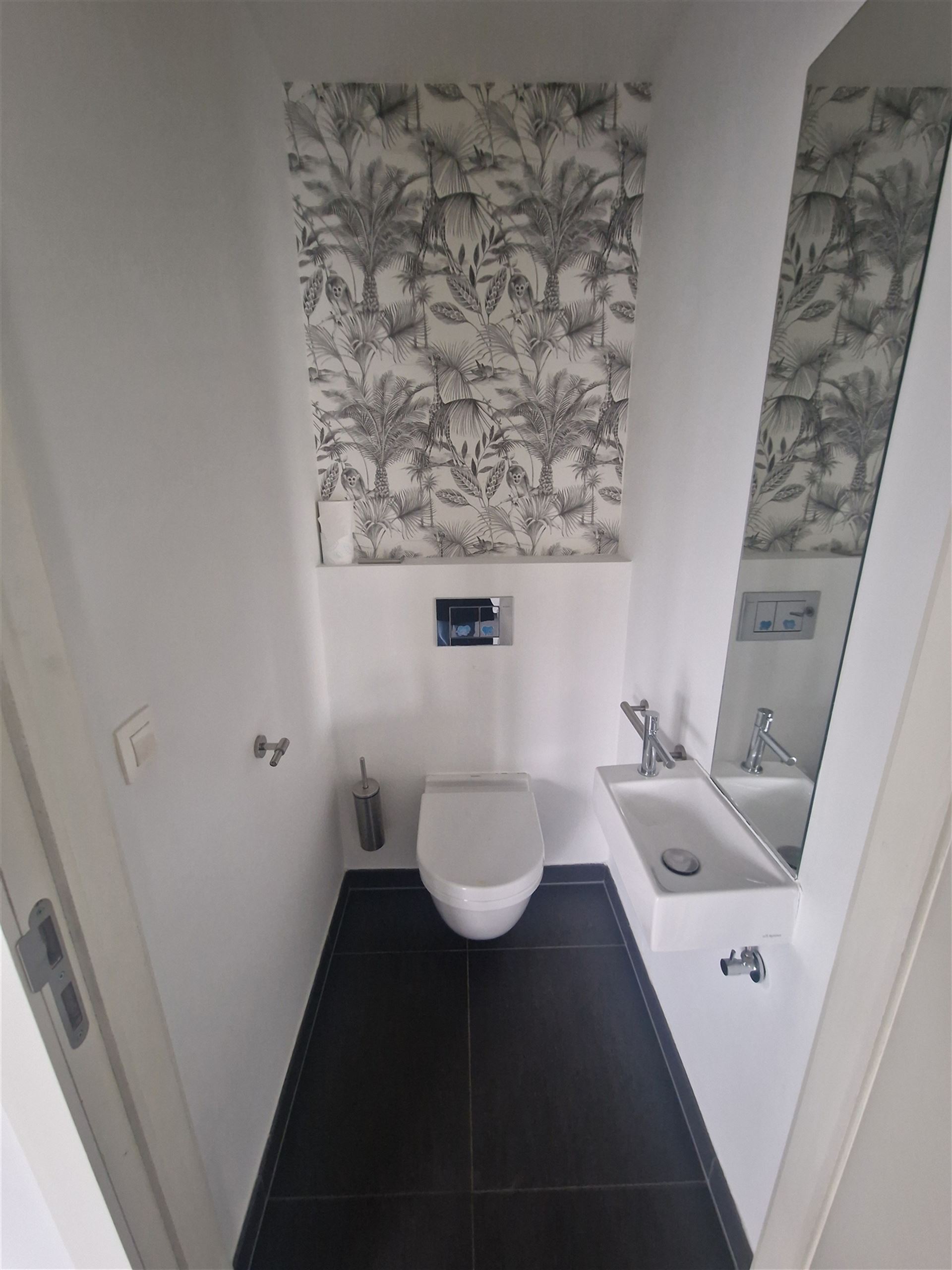 Ruim 2-Slaapkamer Appartement met 2 terrassen - foto 2