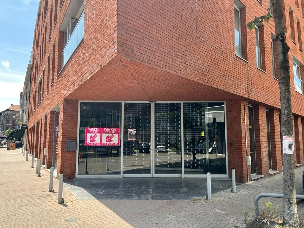 Commercial à louer à Anvers