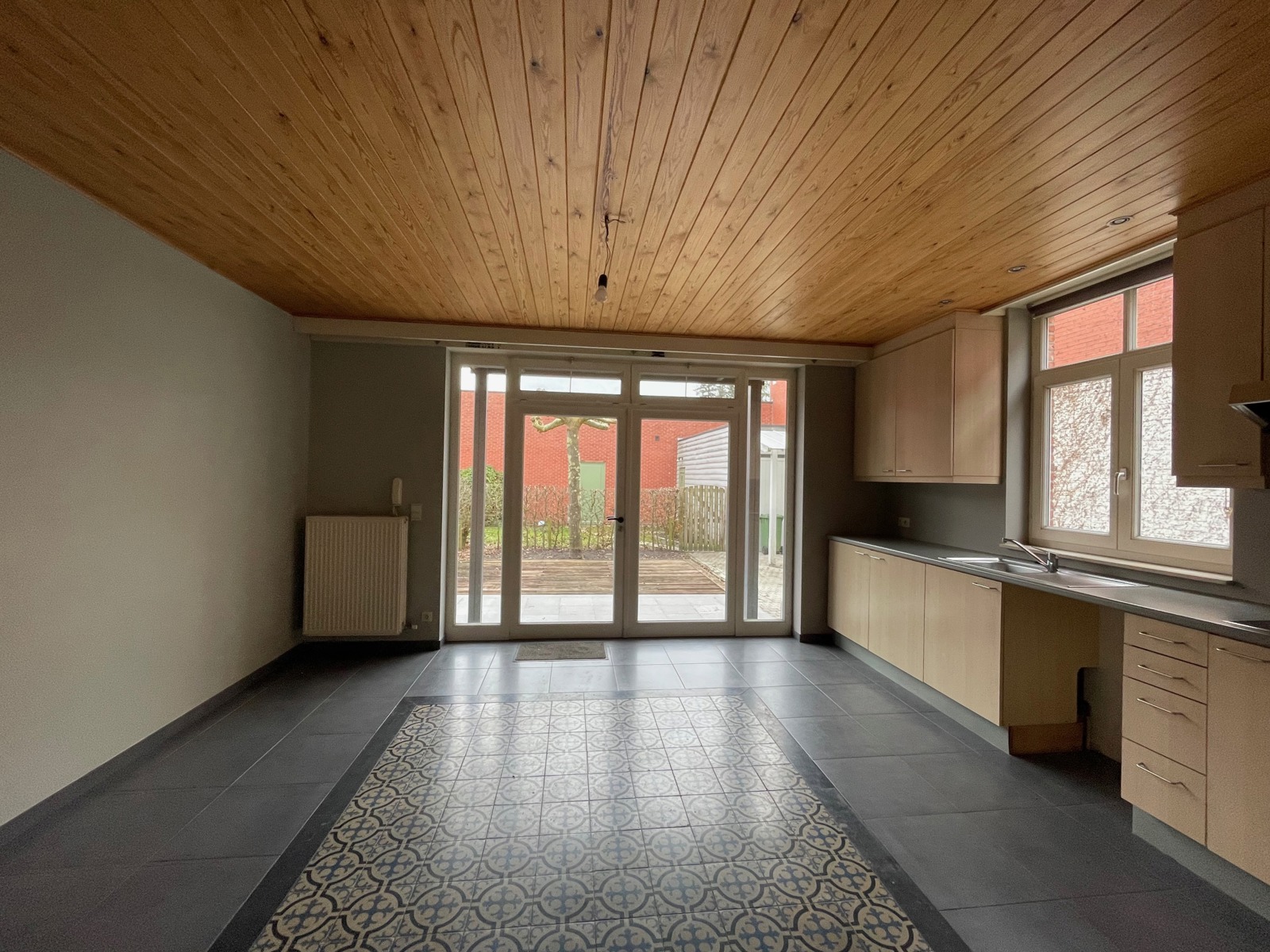 Huis te huur in Malle met 4 slaapkamers - foto 4