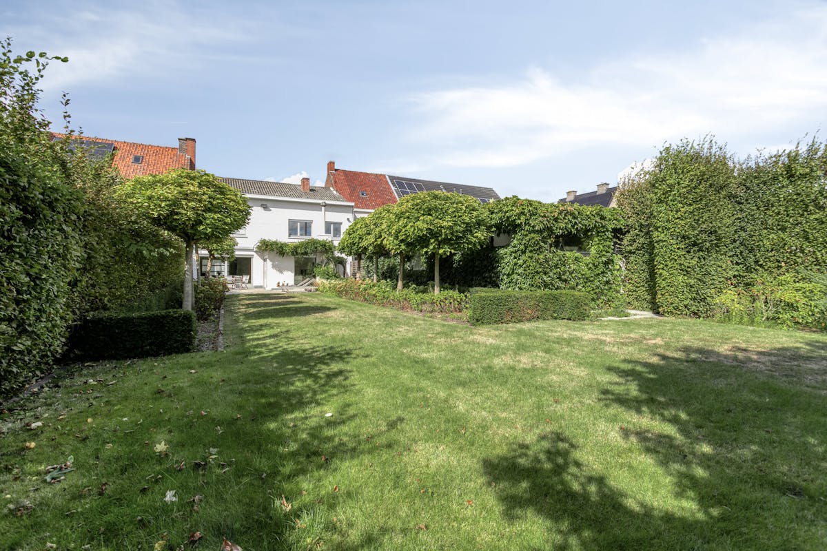 Aangenaam huis met 4 kamers te koop in centrum Beveren-Leie - foto 2