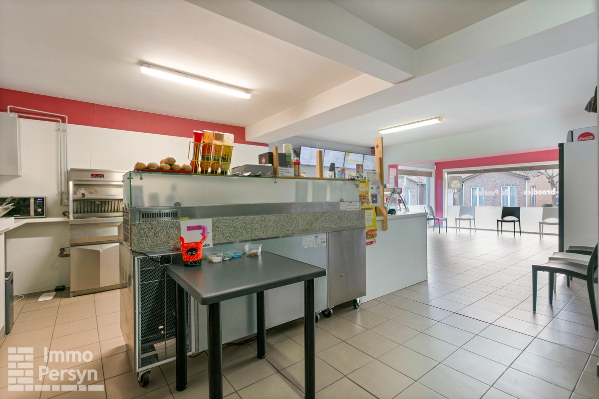 Commercial à vendre à Testelt avec 2 chambres - photo 5