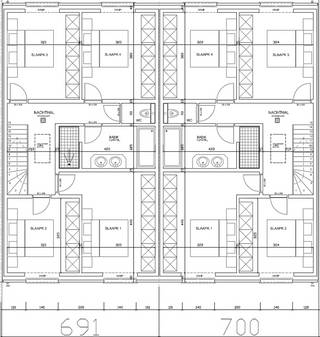 <p>Deze goed gelegen, energiezuinige en ruime eigendom te Wondelgem wordt opgetrokken in het jaar 2025 en zal klaar zijn midden 2026.</p>
<p>De woning wordt gebouwd door een bouwbedrijf en zal voorzien worden van alle comfort. <br /><br />De woning heeft een voortuin met oprit en achtertuin en is ingedeeld als volgt; op het gelijkvloers; Inkomhal met afzonderlijk toilet, lichtrijke living met open keuken en handige berging. <br /><br />Op het verdiep zijn er 4 slaapkamers en een badkamer. Het zolderverdiep kan mits meerprijs ingericht worden.<br />Bij deze woning geniet je van een inpandige fietsenberging.<br /><br />Plannen en lastenboek zijn op te vragen via mail; bezoek@topvastgoed.be</p>