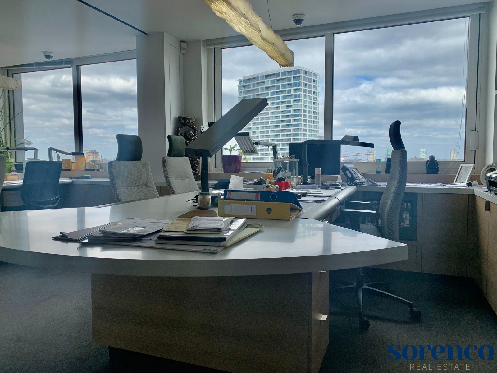 Commercial à louer à Anvers - photo 5