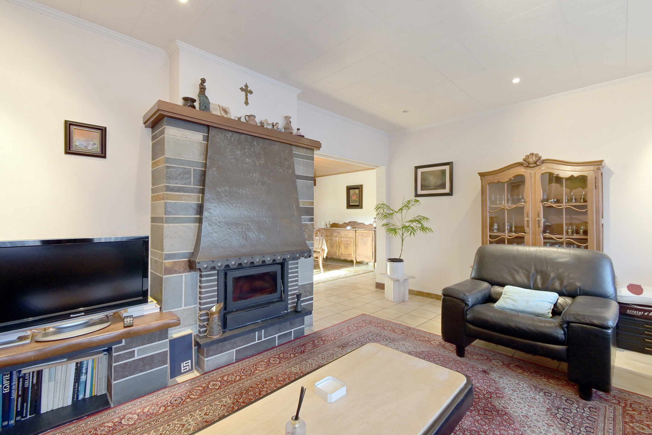 Ruime woning op royaal perceel van 1690m² - foto 5