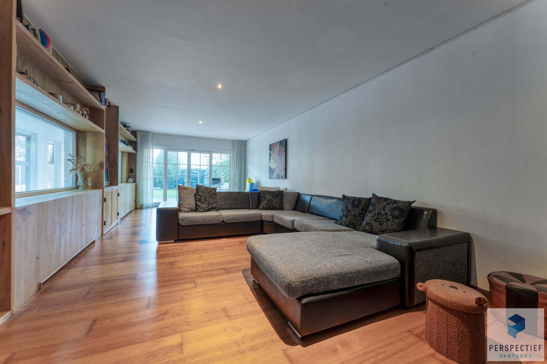 Vernieuwde woning met 4 slpk - garage &amp; tuin in het dorpscentrum van Ramskapelle - foto 5