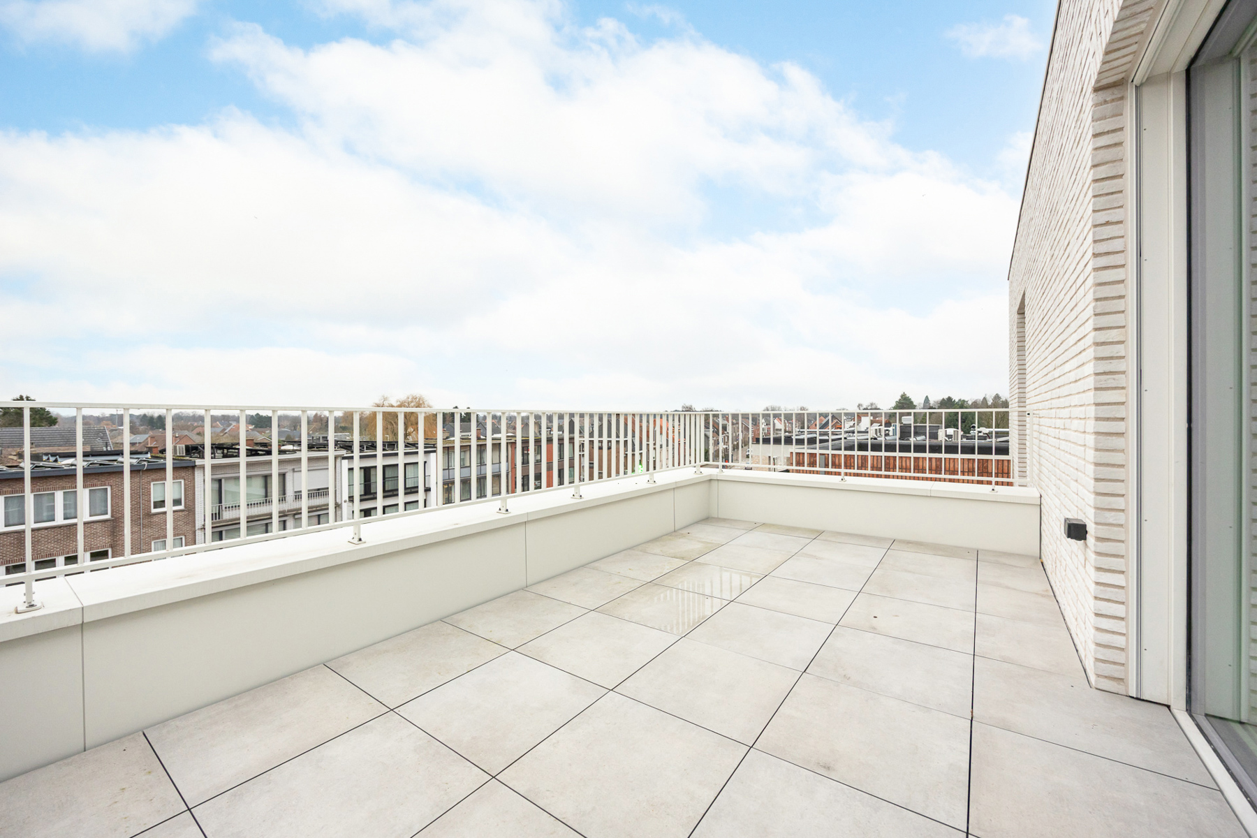 ENERGIEZUINIGE PENTHOUSE MET 2 RUIME TERRASSEN - foto 5