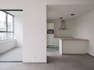 Eénslaapkamerappartement met inpandig terras, gelegen in de buurt van Gent-Sint-Pieters.Bezoekmoment: maandag 15 december tussen 16u en 17u  (schrijf...