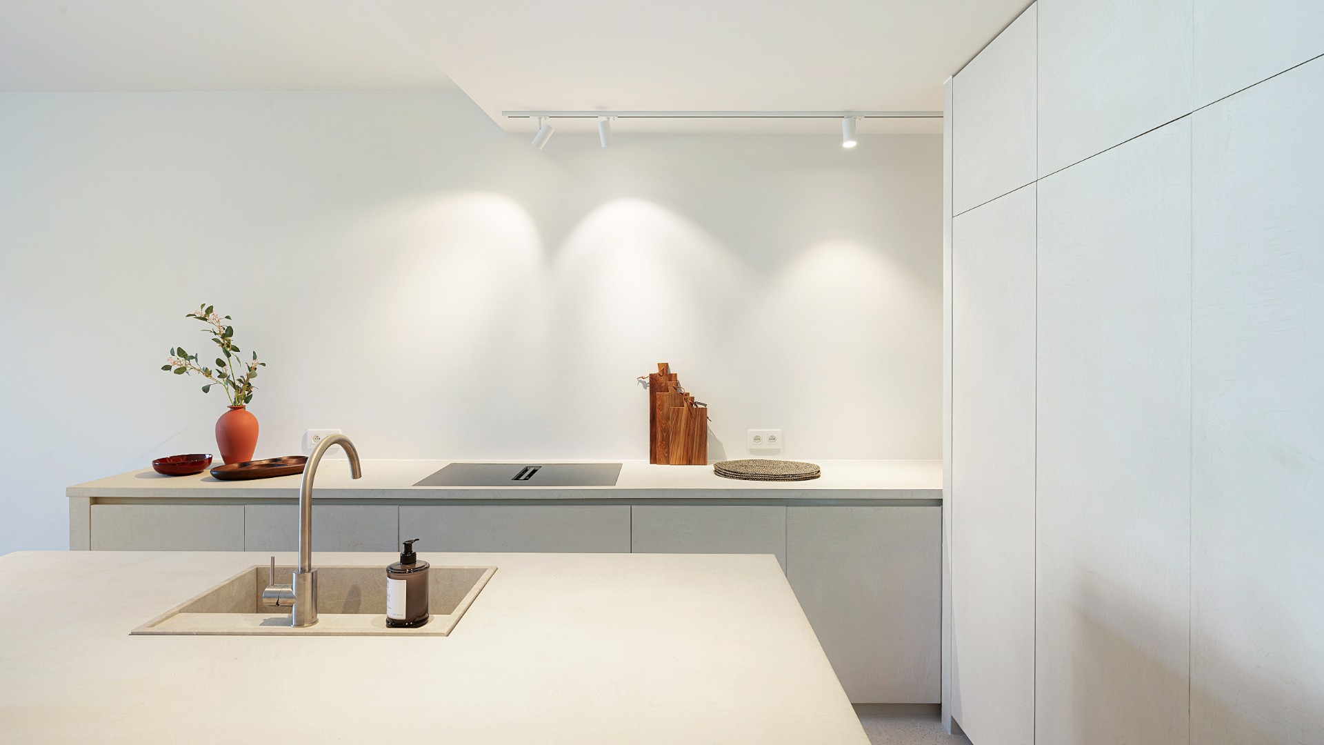 Une spacieuse maison neuve aux finitions soignées, offrant 4 chambres à coucher et un parking, située au « Vieux Knokke », à proximité du centre et du marché de Knokke-Heist. - photo 5