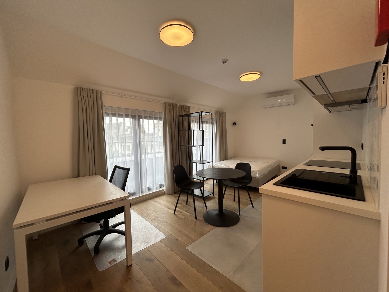 Studio met privatief terras - historische binnenstad  - foto 2