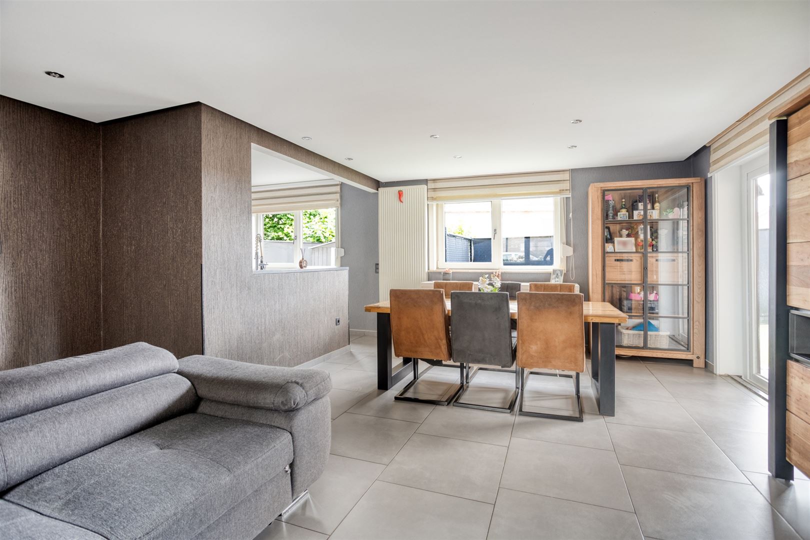 TE KOOP: Ruime gezinswoning met 4 slaapkamers te Houthalen! - foto 5