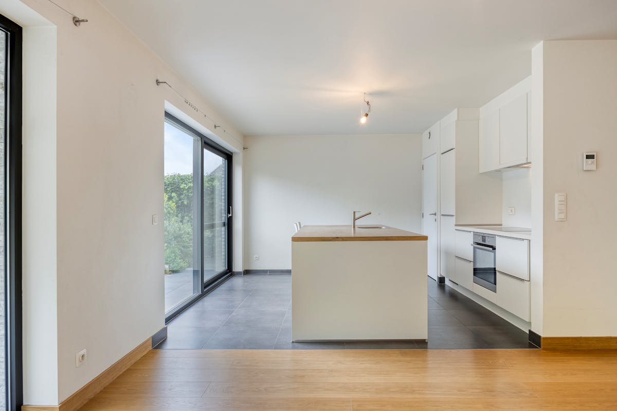 Ready-to-move family home with garden in the center of Merelbeke - photo 5