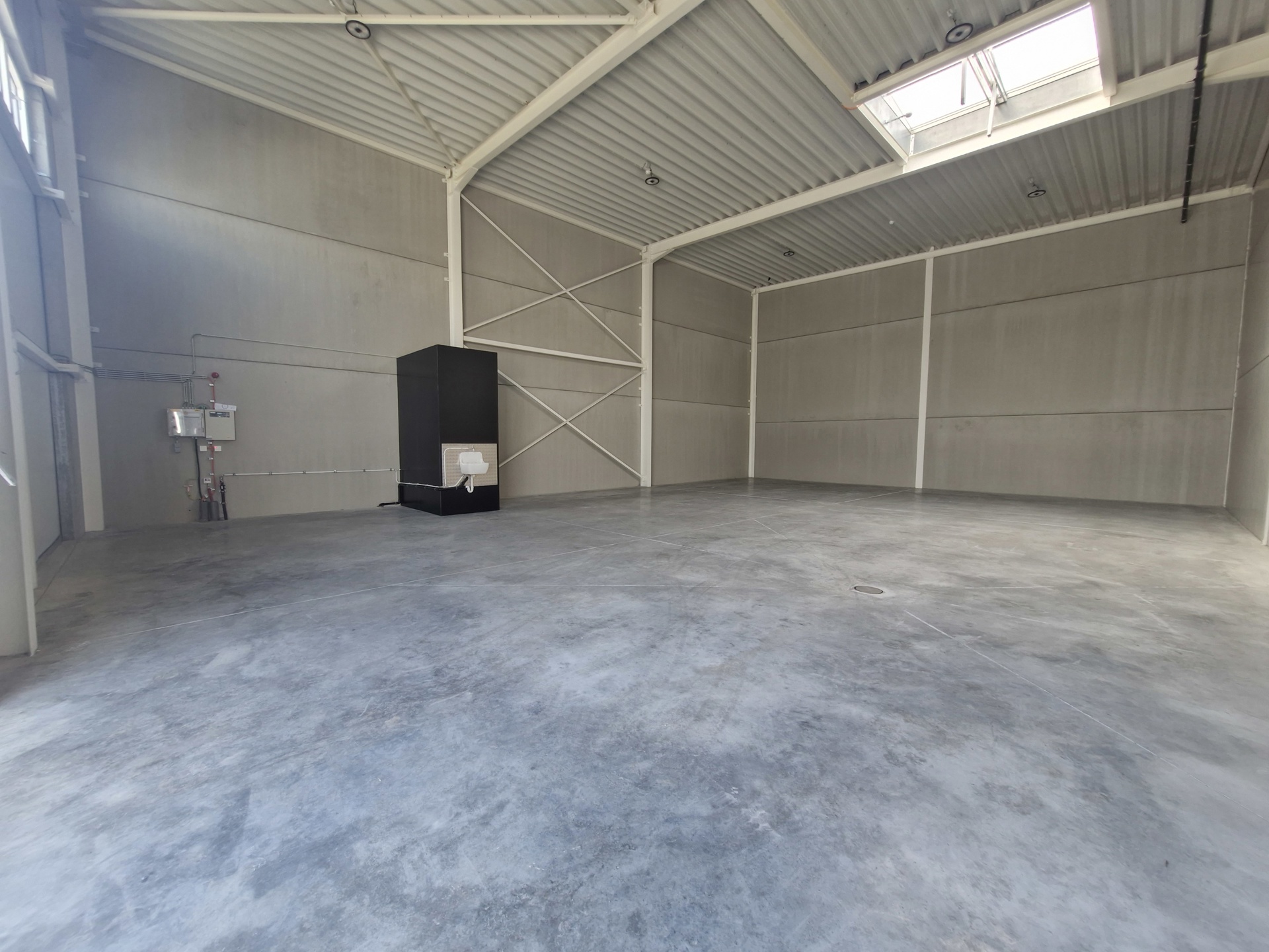 Commercial for rent in Nivelles - photo 1