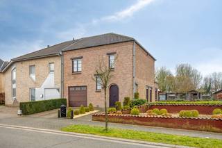 House for sale in Asse