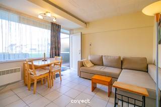 Gelegen in de groene en rustige omgeving van Park Atlantis in De Haan bevindt zich dit goed onderhouden vakantieappartement met 1 slaapkamer...