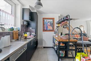 Vlakbij de haven en het strand van Blankenberge vind je dit instapklare duplexappartement met gunstig EPC in een kleinschalige residentie. Een...