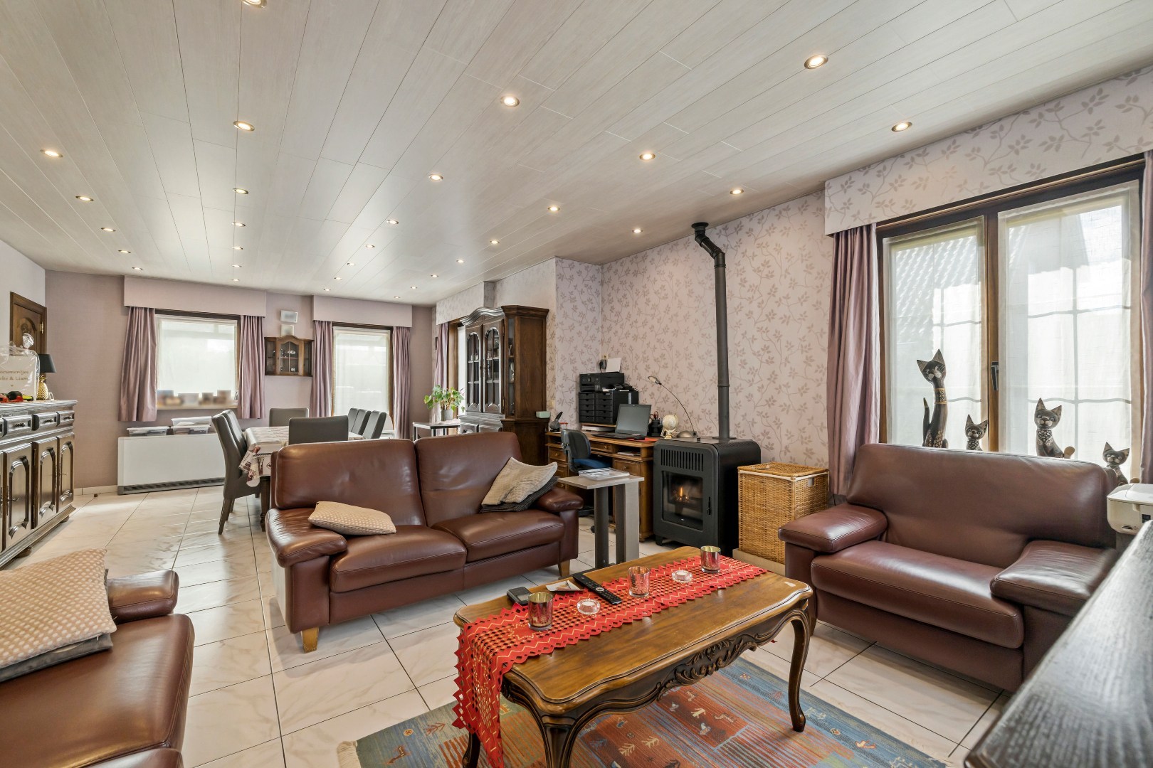 Zeer ruime HOB met 6 slpk, tuin en garage op een fantastische ligging nabij de Durme - foto 3