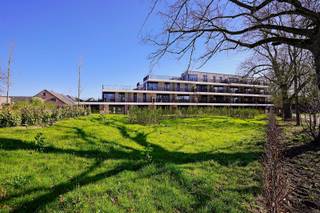 Park Viridis is een uniek woonproject gelegen nabij het centrum van Beveren, in een bijzonder groene en rustige omgeving. Energiezuinig wonen...