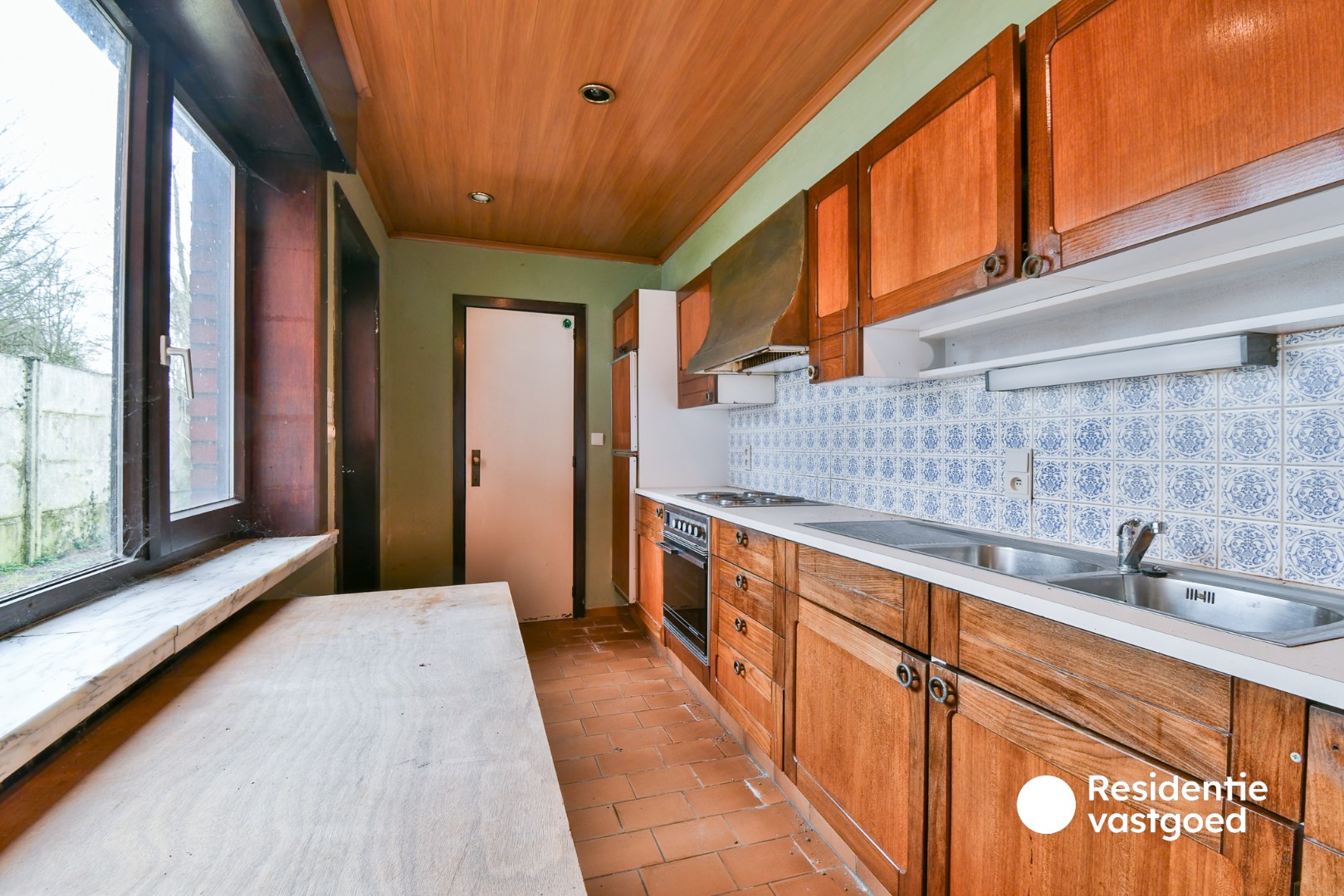 Renovatieproject met veel potentieel in het hart van Torhout! - foto 4