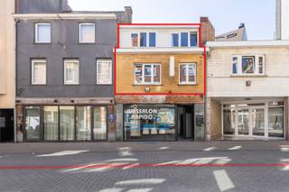 De Panne: te renoveren duplexappartement te koop in het centrum Op zoek naar een betaalbare woonst of een interessante investering? Dit charmante...